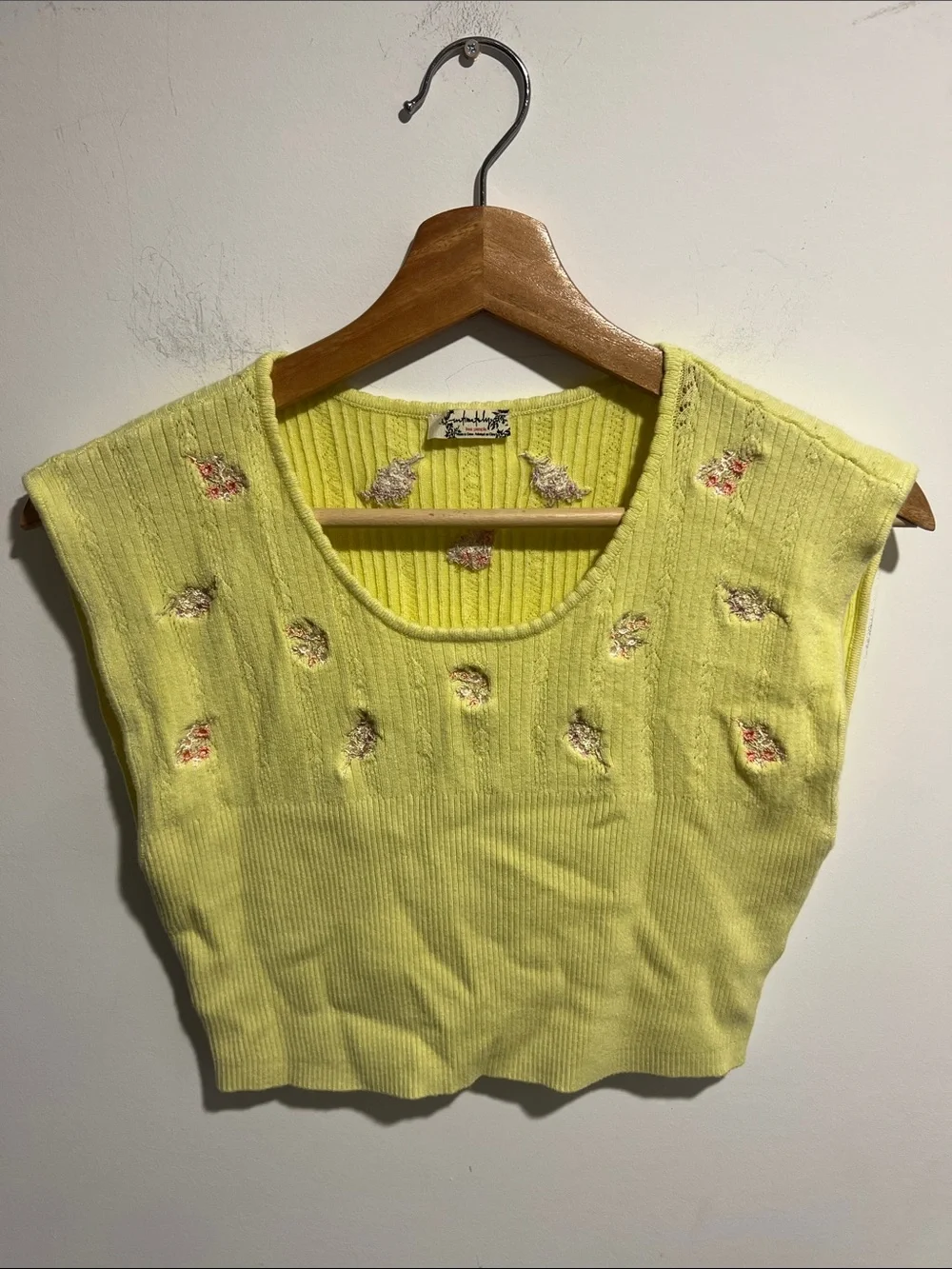Free People Intimately Lemon Yellow Embroidered Floral Knit Tank Size Small